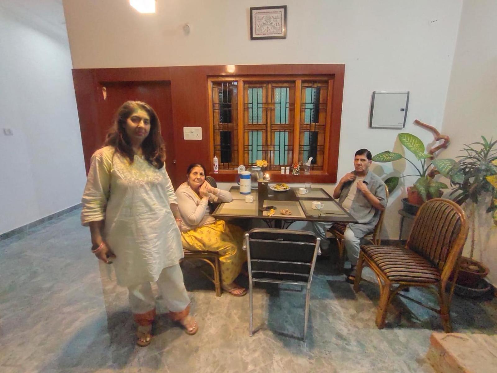 Khajuraho Glory Homestay Exteriör bild