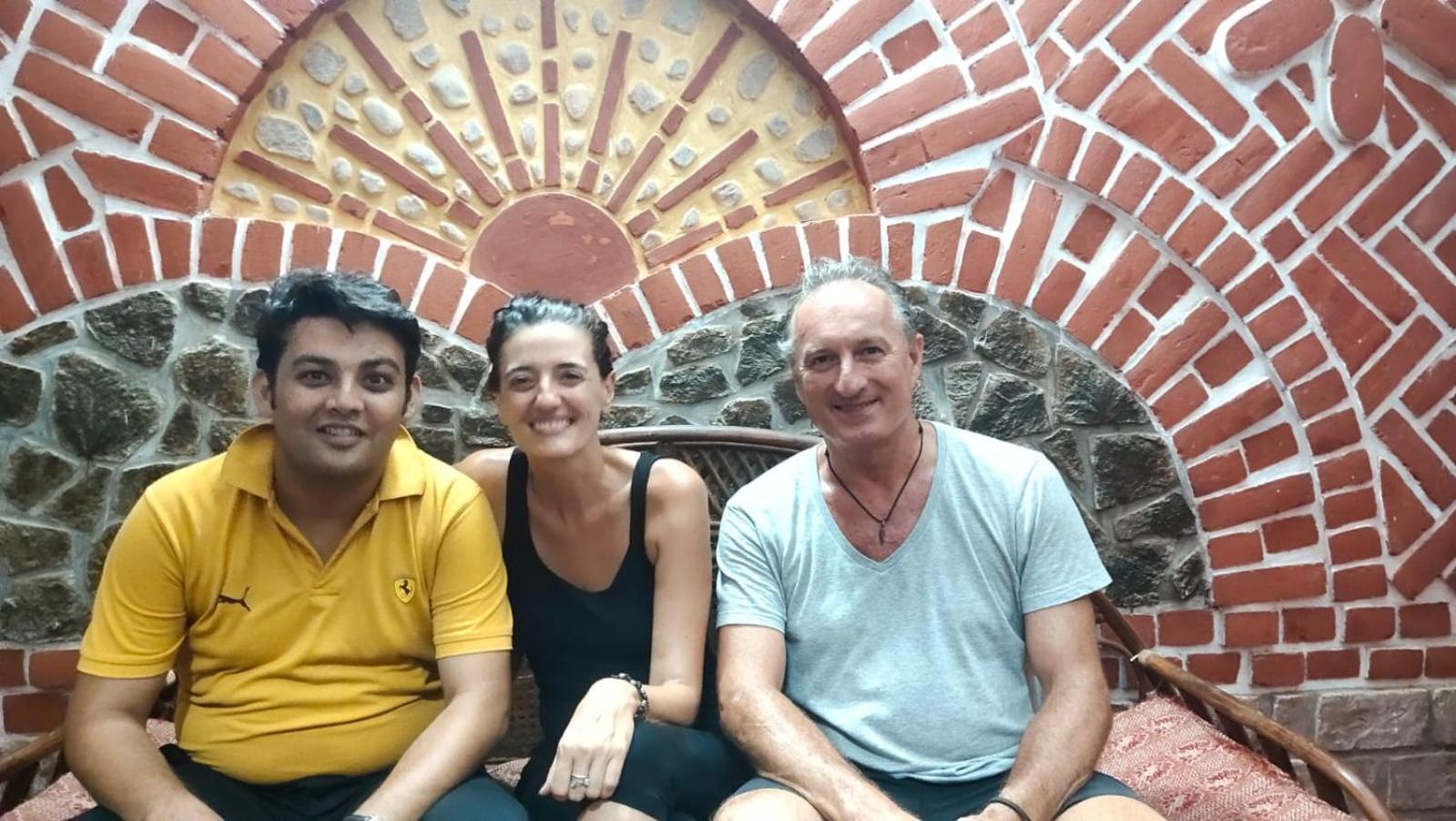 Khajuraho Glory Homestay Exteriör bild