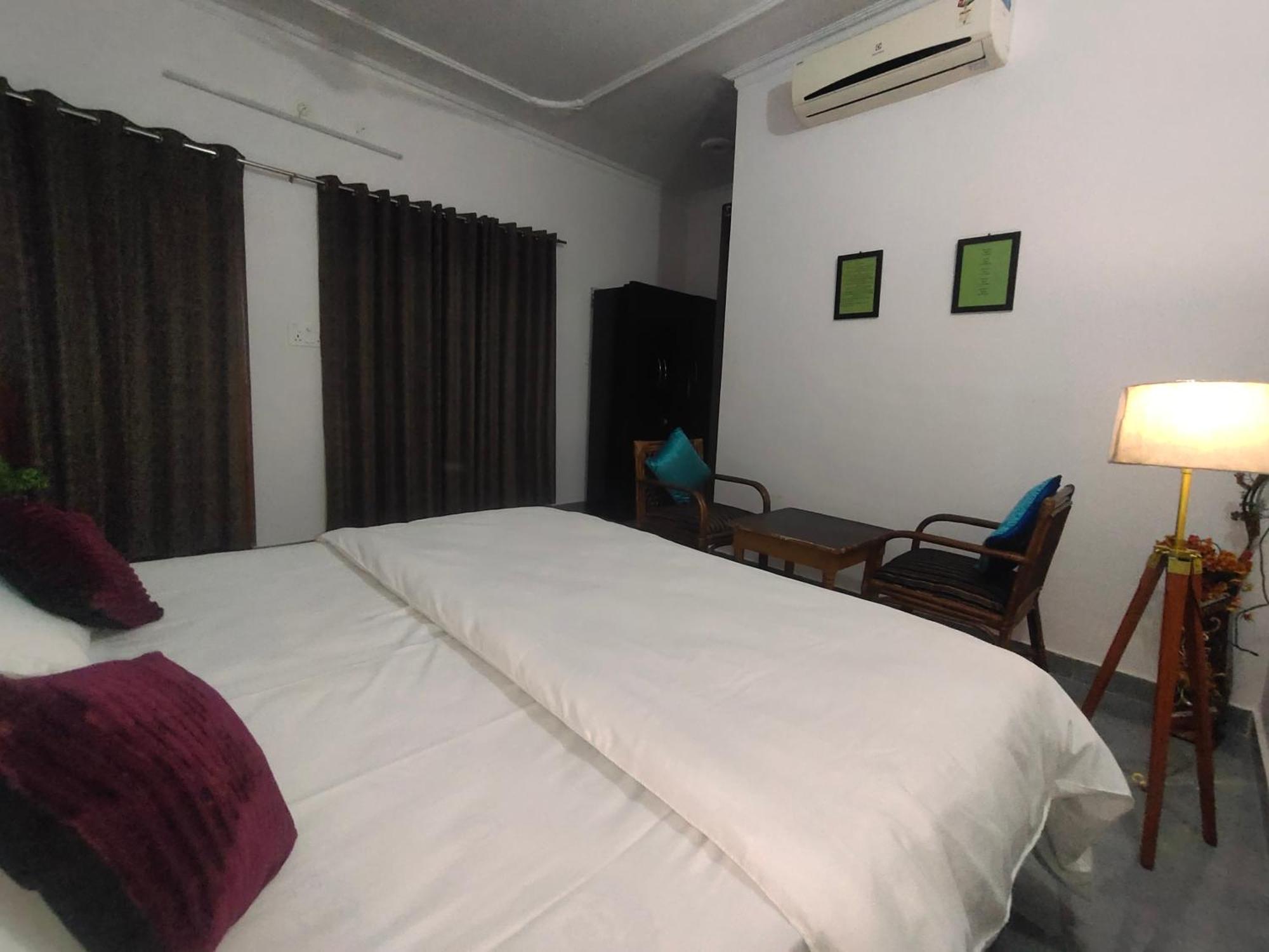 Khajuraho Glory Homestay Exteriör bild