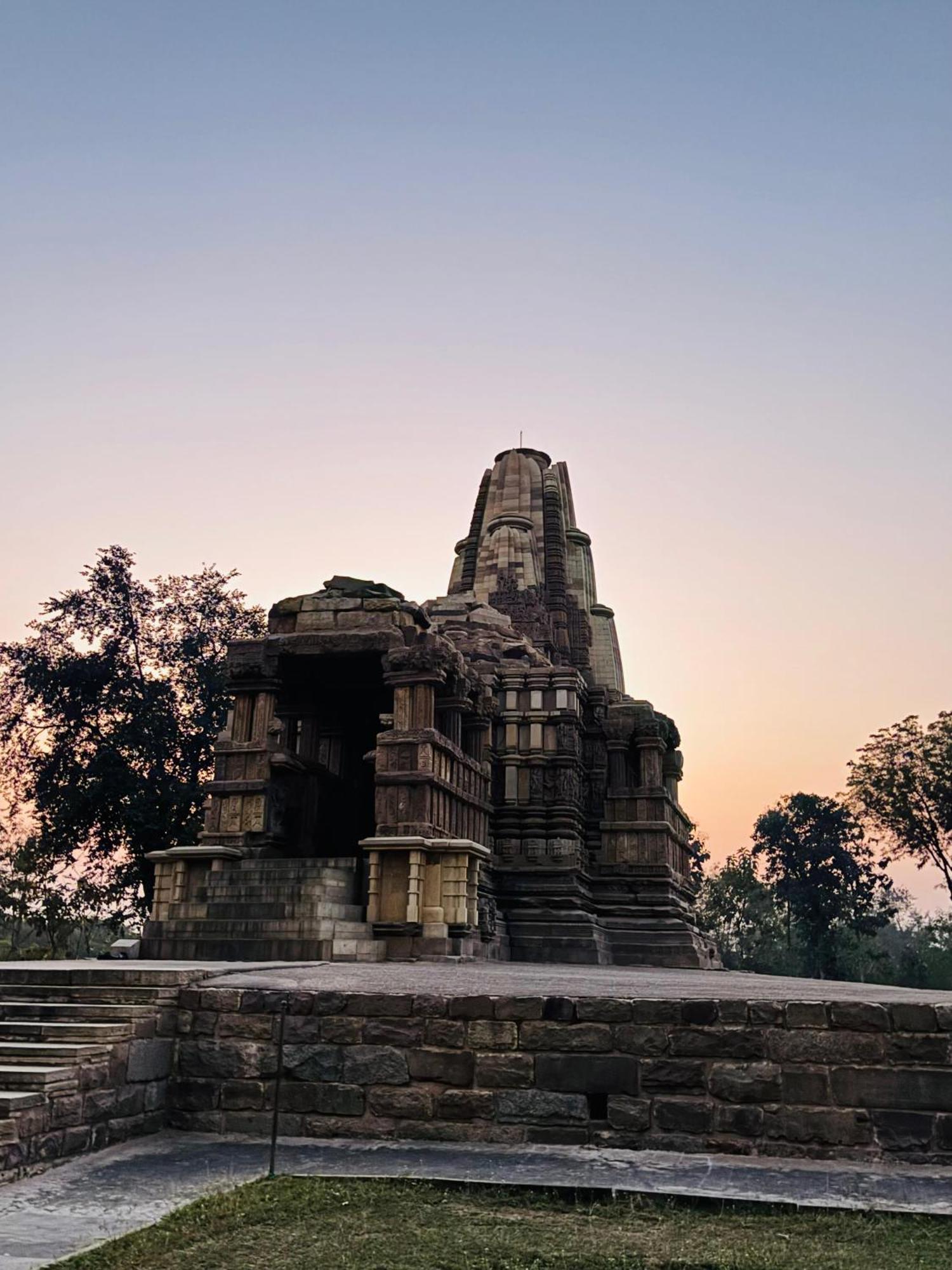 Khajuraho Glory Homestay Exteriör bild