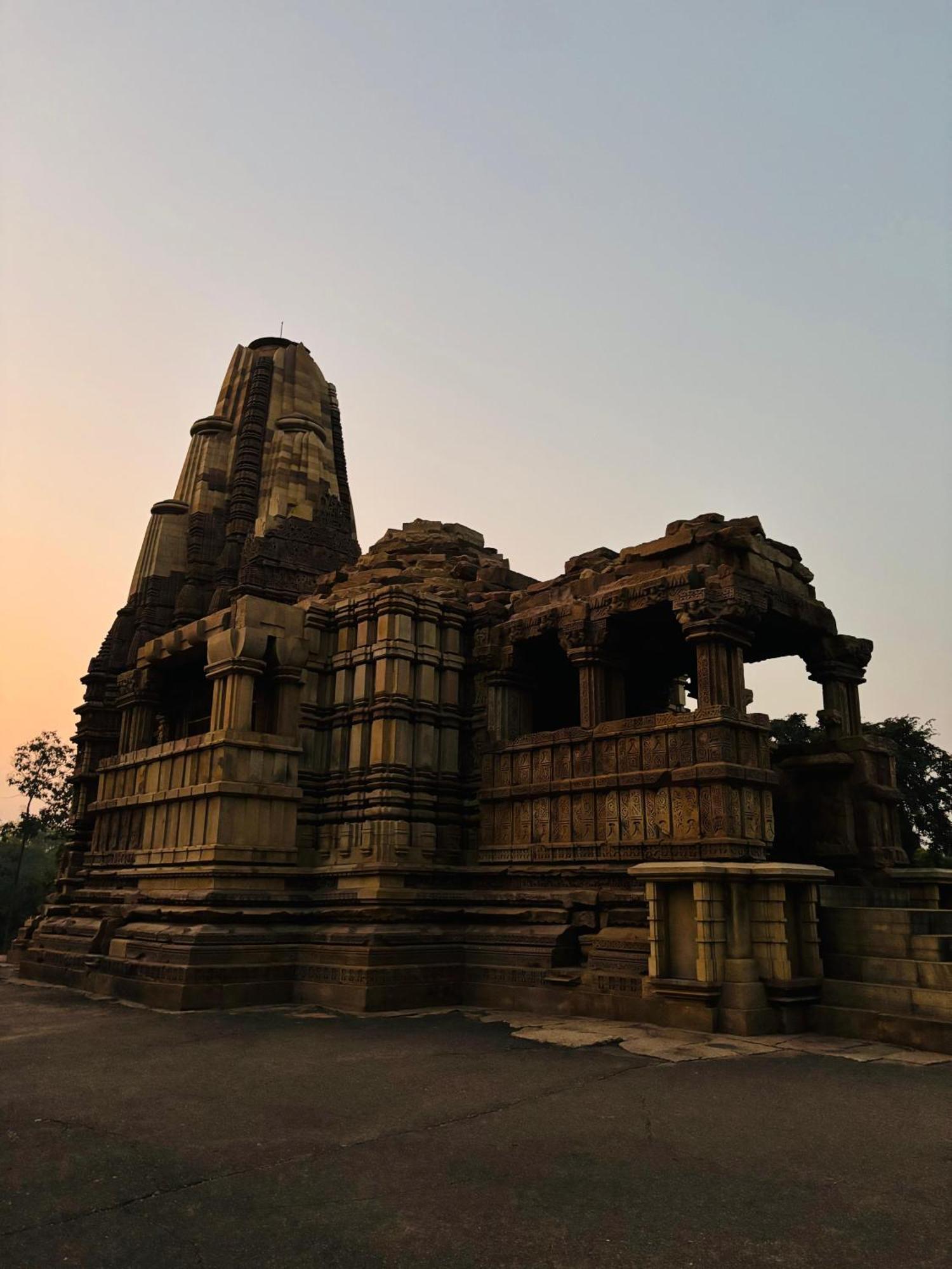 Khajuraho Glory Homestay Exteriör bild